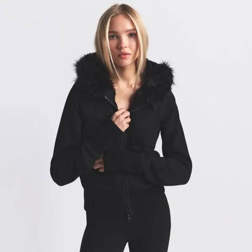 SKIMS Cotton Fleece Faux Fur Hood Zip Up Hoodie NWT Cozy Mob Wife Black Sz S